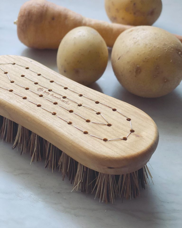 All purpose borstel handgemaakt van berkenhout