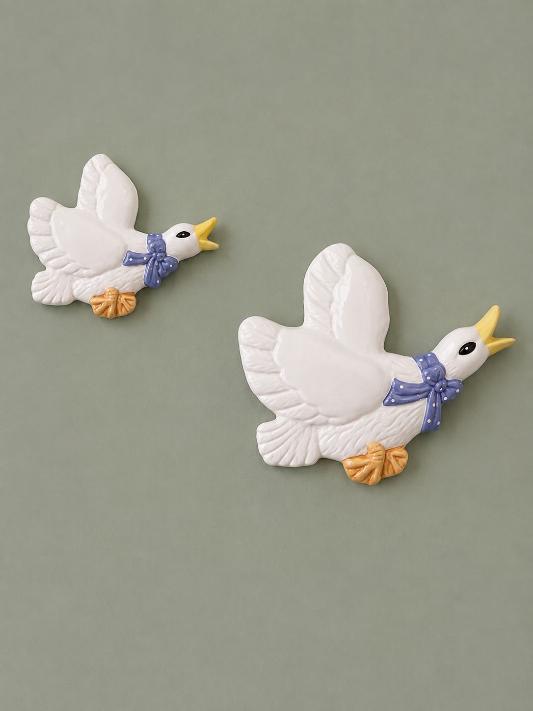 Set of Vintage ceramic 1980s wall hanging flying ducks