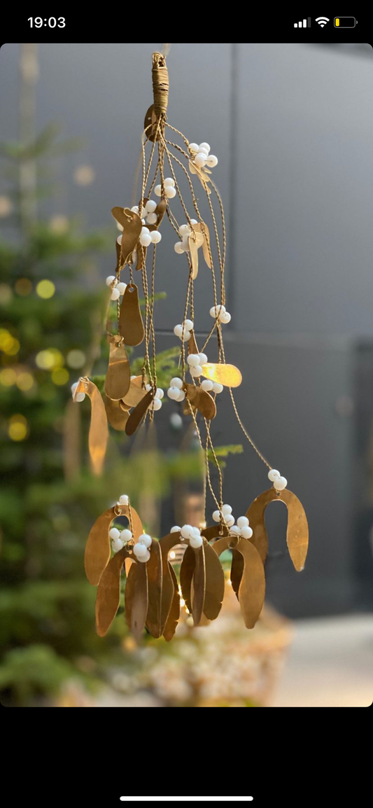 Handgemaakte mistletoe brass groot