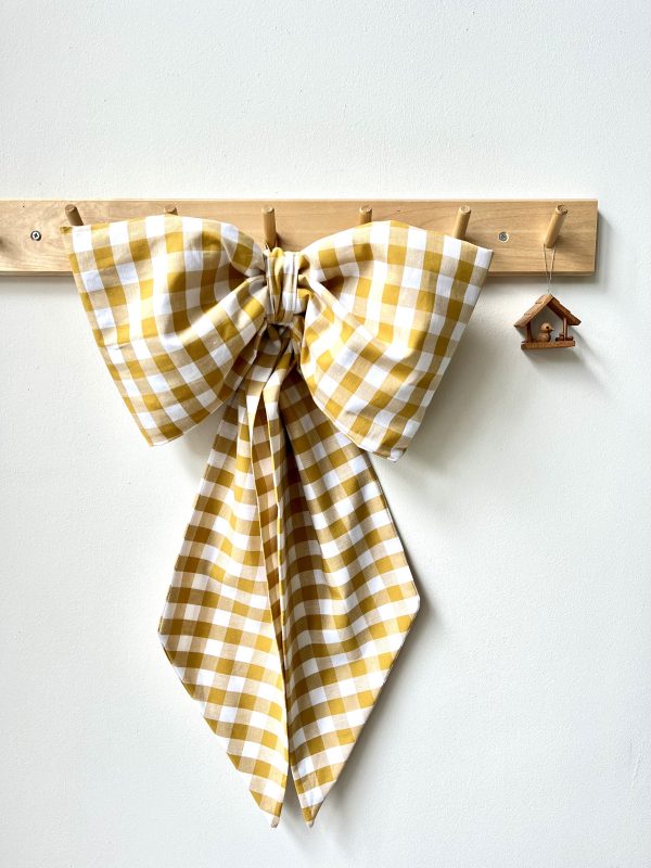 giant gingham bow